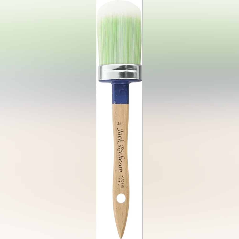Jack Richeson Specialty Brush Oval Synthetic Fresco 1 1/2"